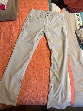 Kenneth Cole Men's Light Beige Chinos